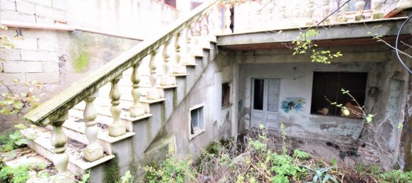 Дом с 10 комнатами в Макомер, Италия № 255825 4