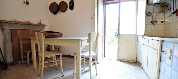 Дом с 10 комнатами в Макомер, Италия № 255825 7