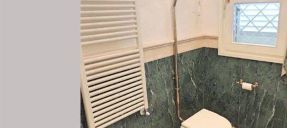 4 bedrooms Villa in Seravezza, Italy No. 194151 11