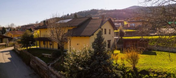 13 rooms Villa in San Pietro Val Lemina, Italy No. 56629 42