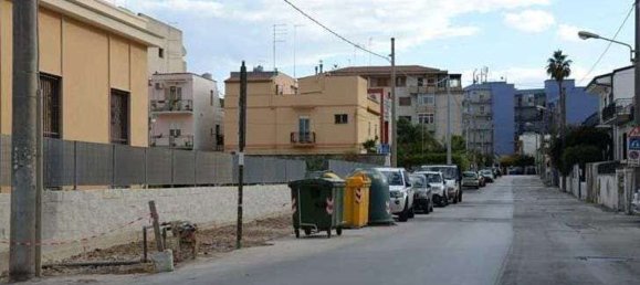 57m² Garage in Syracuse, Italy No. 245960 3