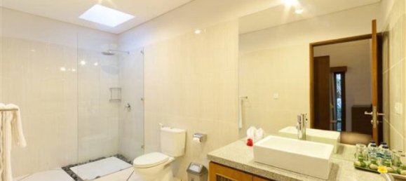 6 غرف نوم فيلا في Seminyak, Indonesia رقم 2970 15