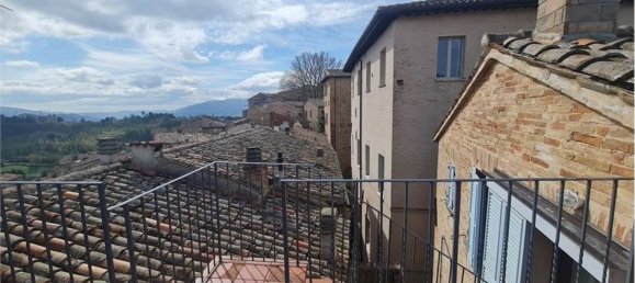 Пентхаус с 5 спальнями в Урбино, Италия № 362816 4