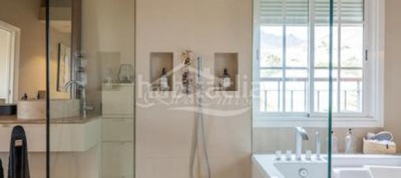 4 bedrooms Villa in Adeje, Spain No. 117110 18