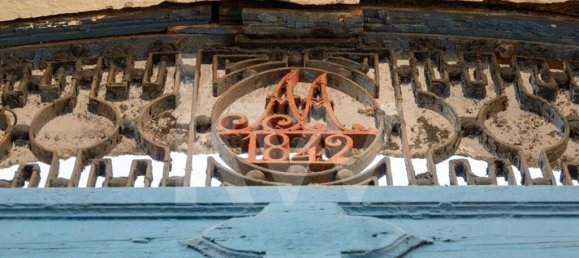 378m² Commercial property in Lisbon, Portugal No. 297032 26