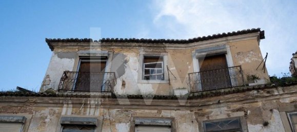 378m² Commercial property in Lisbon, Portugal No. 297032 15