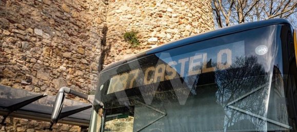 378m² Commercial property in Lisbon, Portugal No. 297032 38