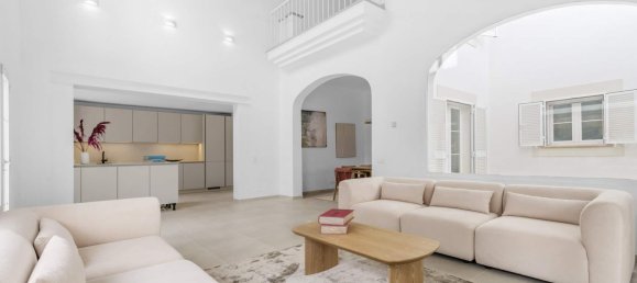 Villa T5 em Nova Santa Ponsa, Spain N.º 144283 3