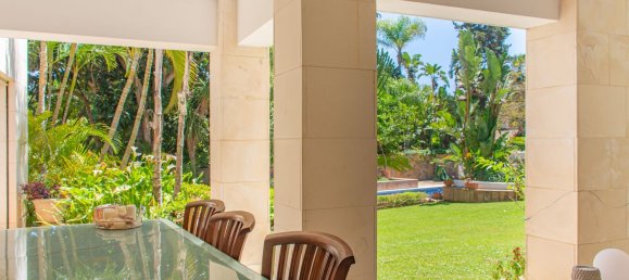 5 bedrooms House in Cadiz, Spain No. 25089 32