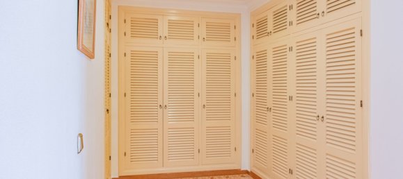 5 bedrooms House in Cadiz, Spain No. 25089 25