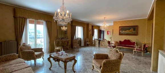 Квартира с 7 комнатами в Палермо, Италия № 137569 19