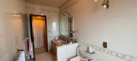 Квартира с 7 комнатами в Палермо, Италия № 137569 39