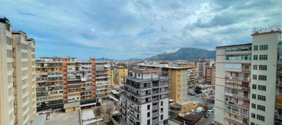 Квартира с 7 комнатами в Палермо, Италия № 137569 41