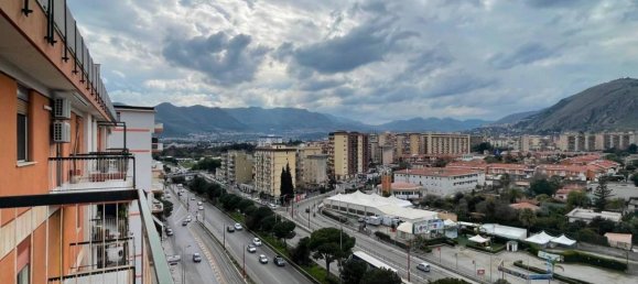 Квартира с 7 комнатами в Палермо, Италия № 137569 24