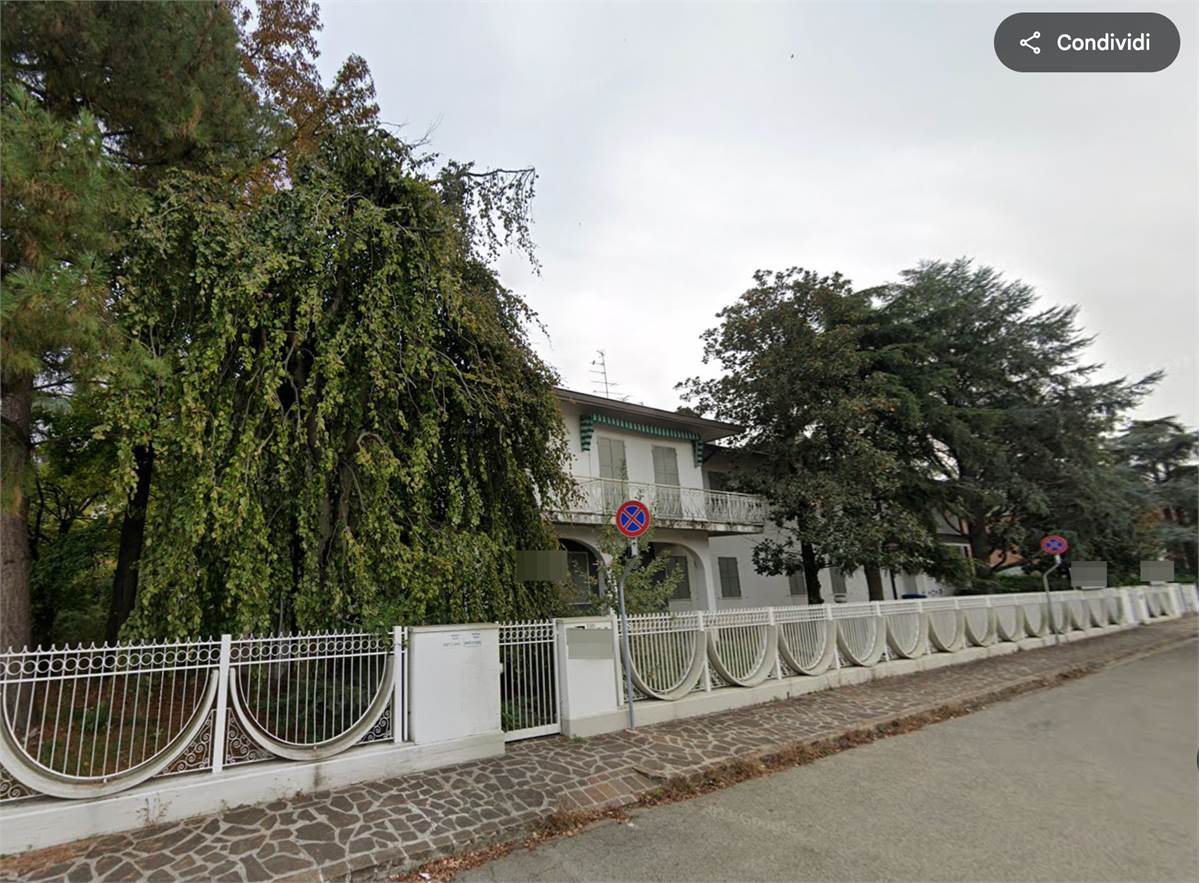 20-Zimmer Villa in Carpi, Italy, Nr. 350655