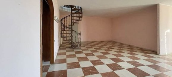 20-Zimmer Villa in Carpi, Italy, Nr. 350655 17