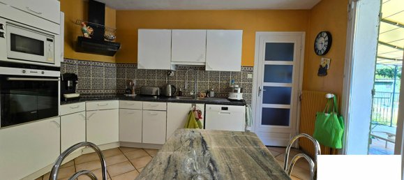 Casa de 3 dormitorios en Legny, France No. 308802 8