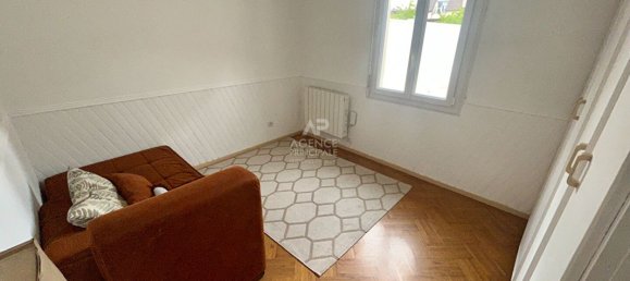 3 bedrooms House in Carrieres-sous-Poissy, France No. 143506 12