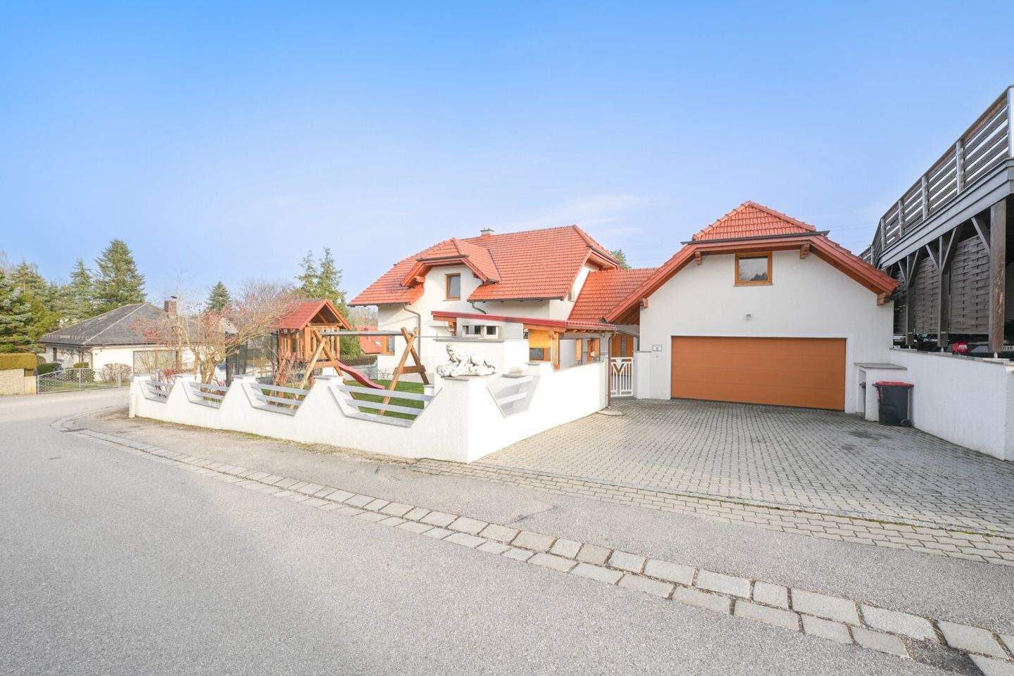 5 rooms House in Wels, Austria No. 243328