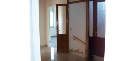 5-salle Maison à Monsampolo del Tronto, Italy No. 253699 2