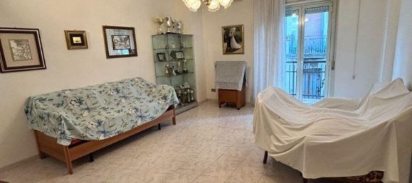 6 rooms House in Paternò, Italy No. 259728 25