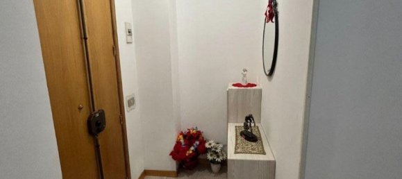 6 rooms House in Paternò, Italy No. 259728 16