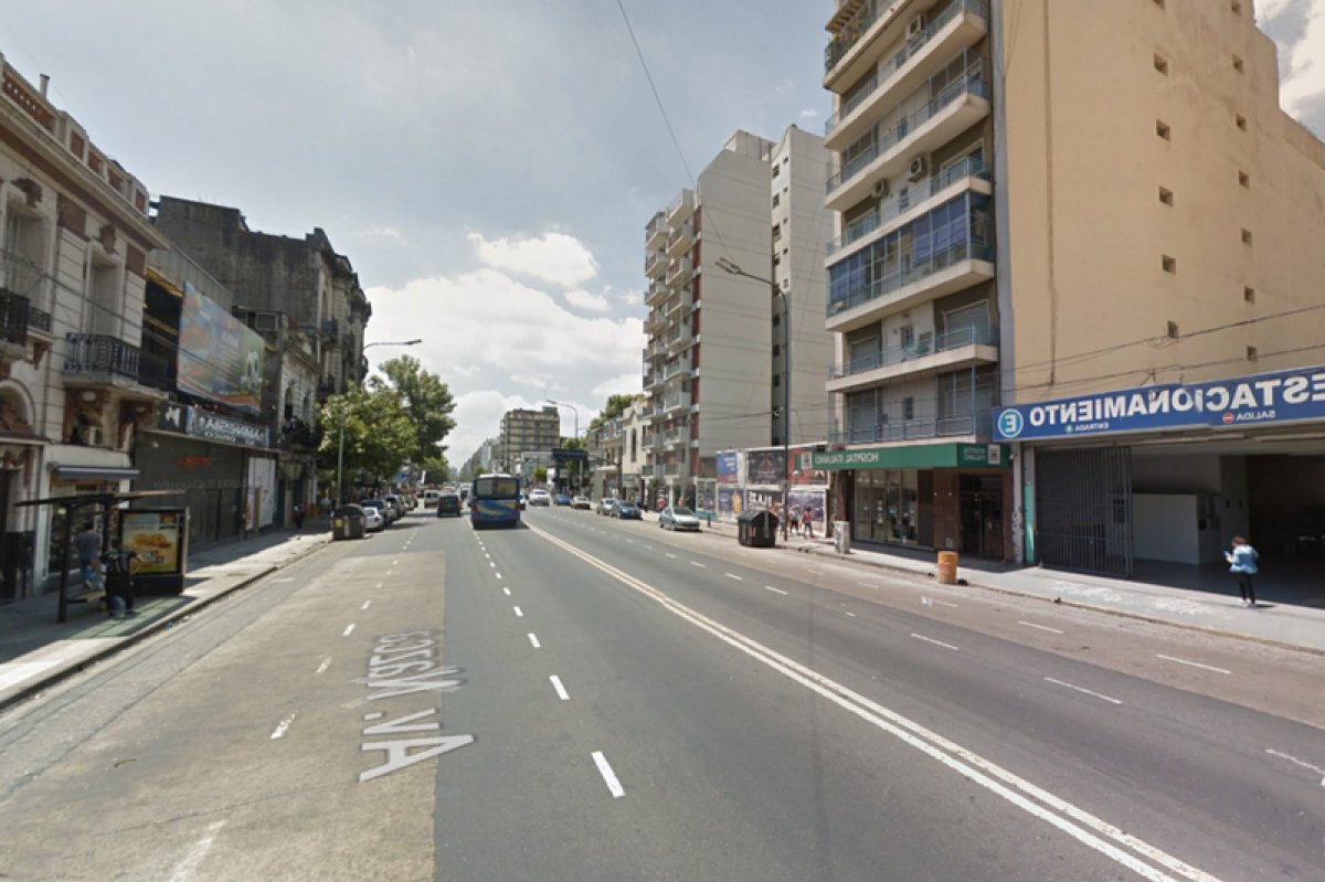 4 bedrooms Apartment in Buenos Aires, Argentina No. 87698