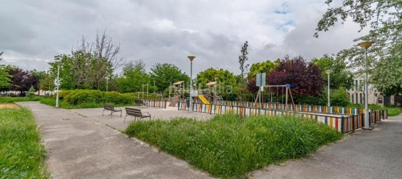 Adosado de 4 dormitorios en Granada, Spain No. 173815 4