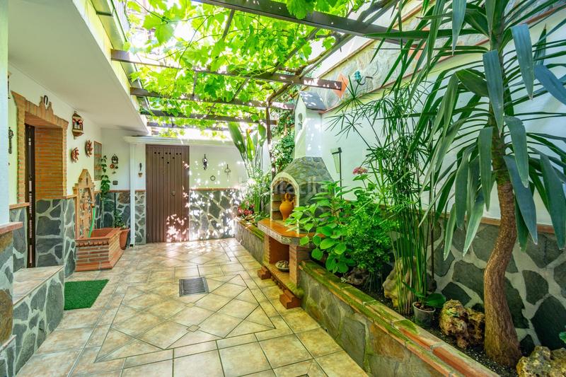 Adosado de 4 dormitorios en Granada, Spain No. 173815