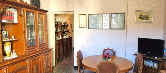 3 rooms Apartment in Genoa, Italy No. 120816 4