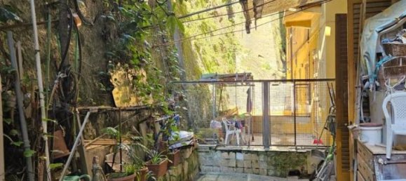 3 rooms Apartment in Genoa, Italy No. 120816 18