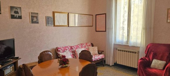 3 rooms Apartment in Genoa, Italy No. 120816 6