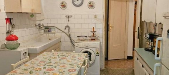 3 rooms Apartment in Genoa, Italy No. 120816 24