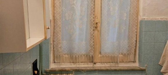 3 rooms Apartment in Genoa, Italy No. 120816 10