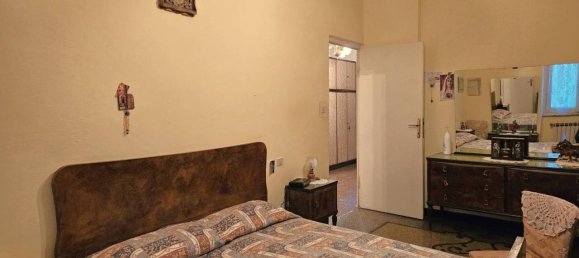3 rooms Apartment in Genoa, Italy No. 120816 13