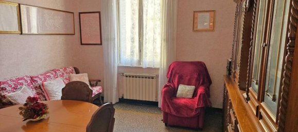 3 rooms Apartment in Genoa, Italy No. 120816 5