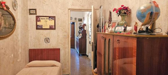 3 rooms Apartment in Genoa, Italy No. 120816 14