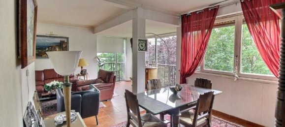 Apartamento de 3 dormitorios en Fontenay-le-Fleury, France No. 184692 3