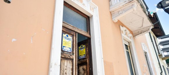 5-Zimmer Wohnung in Caselle Torinese, Italy, Nr. 285900 35