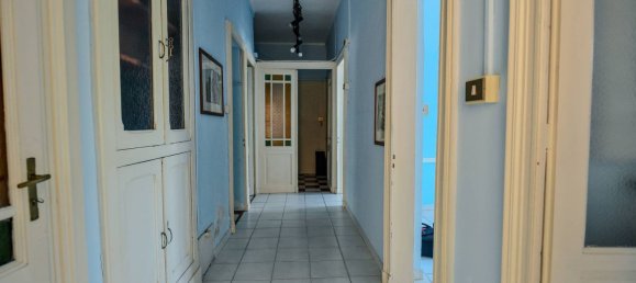5-Zimmer Wohnung in Caselle Torinese, Italy, Nr. 285900 9