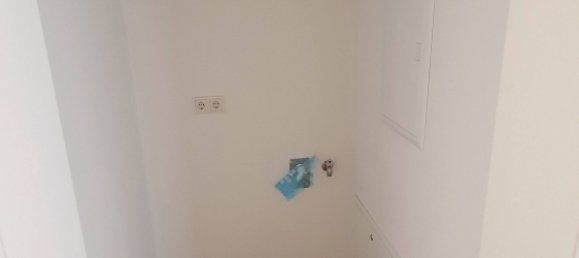 Apartamento de 4 habitaciónes en Gera, Germany No. 262835 16