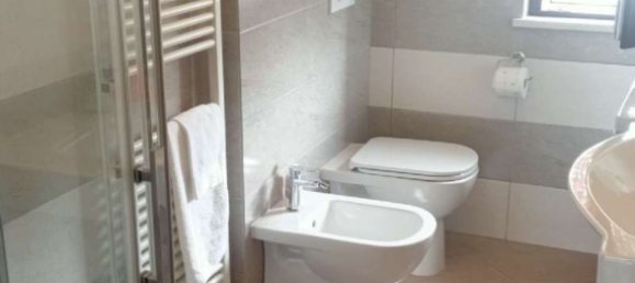 2 rooms Apartment in Fabriano, Italy No. 78131 11