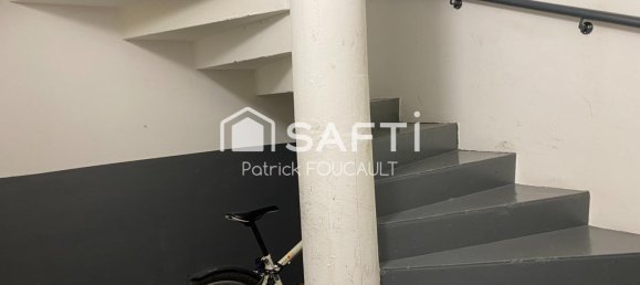 1 bedroom Apartment in La Rochelle, France No. 327136 9