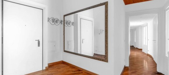 5 rooms Apartment in Milan, Italy No. 242735 8