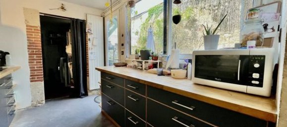 4 bedrooms House in Roquefort, France No. 285699 2