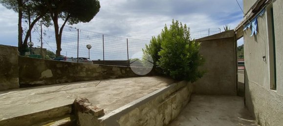 3 rooms Apartment in La Spezia, Italy No. 285225 3