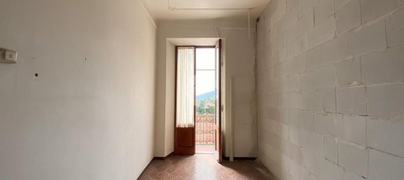 3 rooms Apartment in La Spezia, Italy No. 285225 7