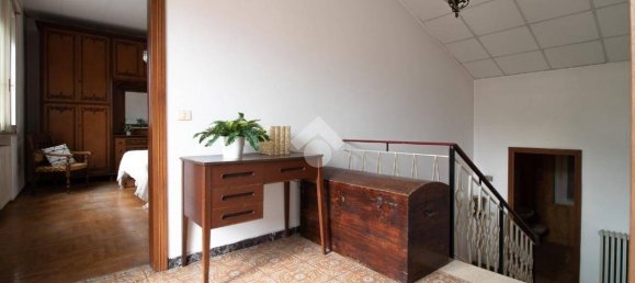 4 bedrooms Apartment in Ravenna, Italy No. 303309 28