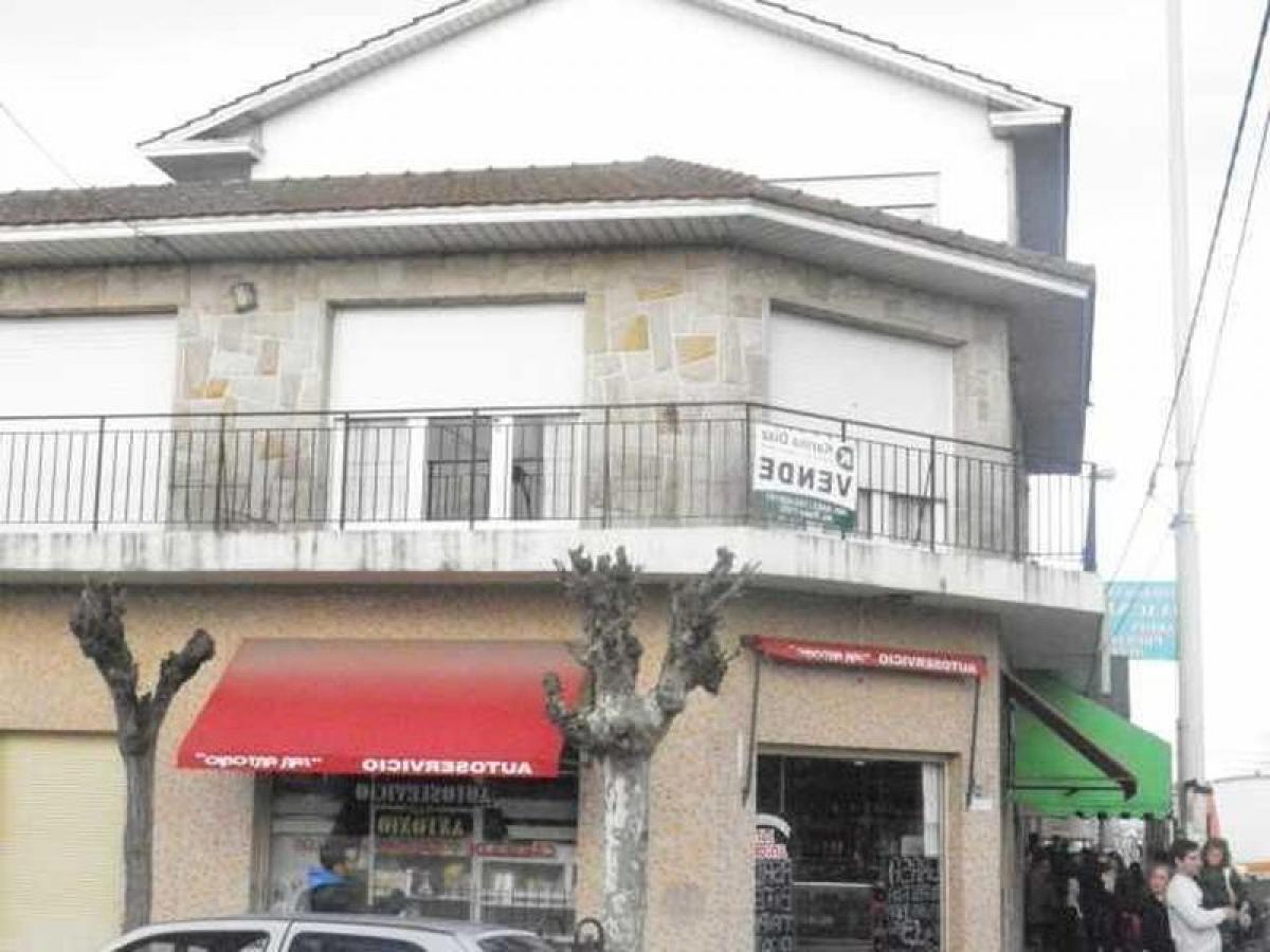 2 bedrooms House in Mar del Plata, Argentina No. 65075