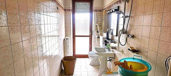 5-Zimmer Wohnung in San Damiano d'Asti, Italy, Nr. 124175 18